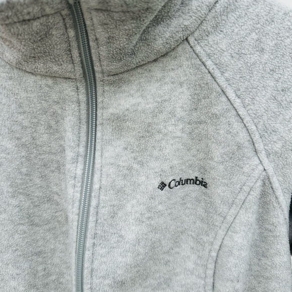 ⭐️SOLD⭐️Columbia Grey Fleece Zip Up Size Large - Picture 5 of 9